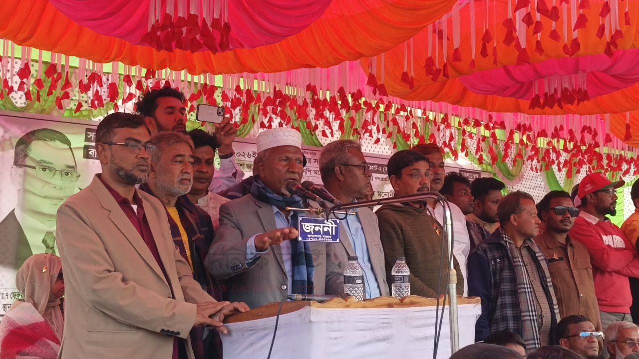 বিএনপির নির্বাচনী জনসমাবেশে হট্টগোল