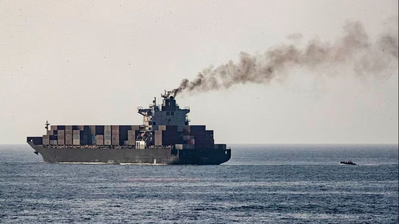 ইরানি ট্যাংকার জব্দ করল যুক্তরাষ্ট্র