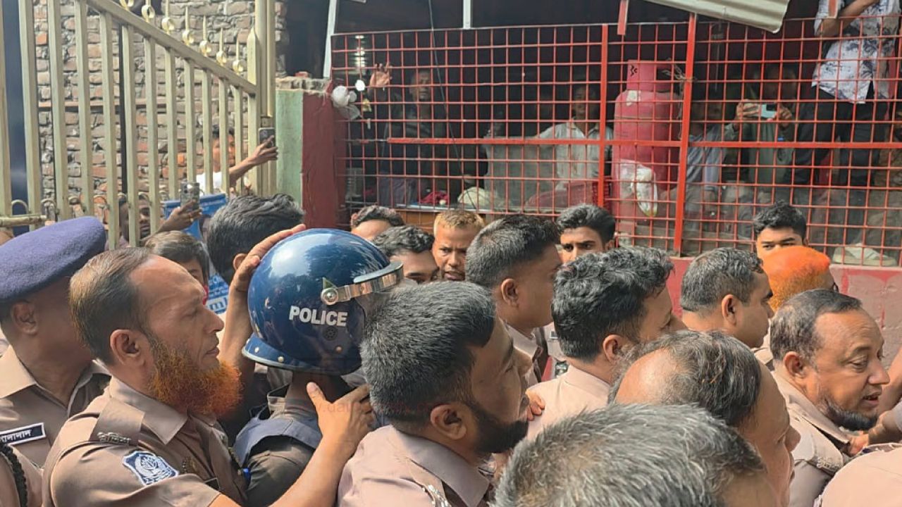 এজলাসে আসামি সোহেল-স্বপ্না