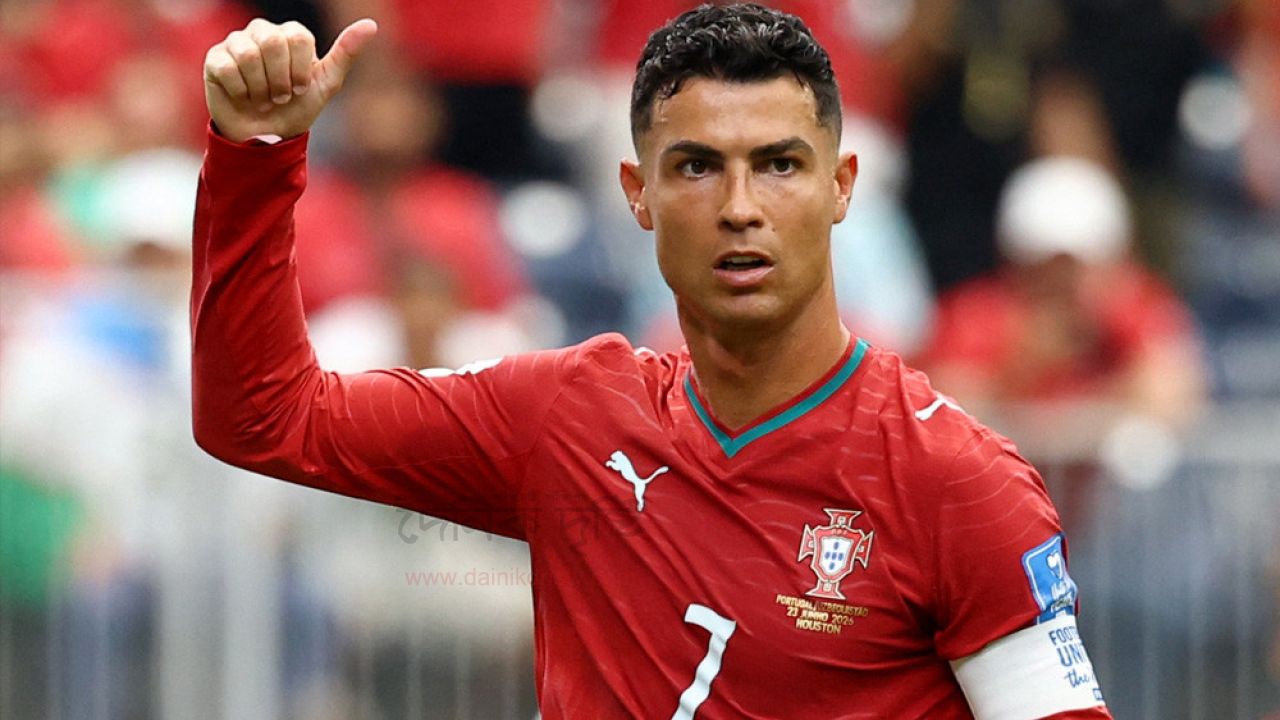 ভূমিকম্পে পরিবার হারানো শিশুর স্বপ্ন সারথি রোনালদো